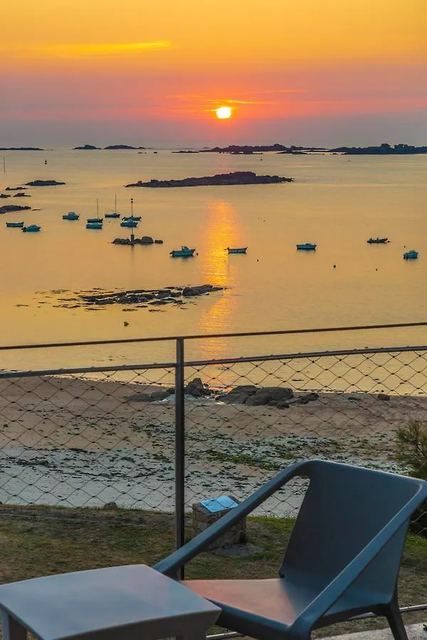 Hotel Pavillon De La Plage Trebeurden