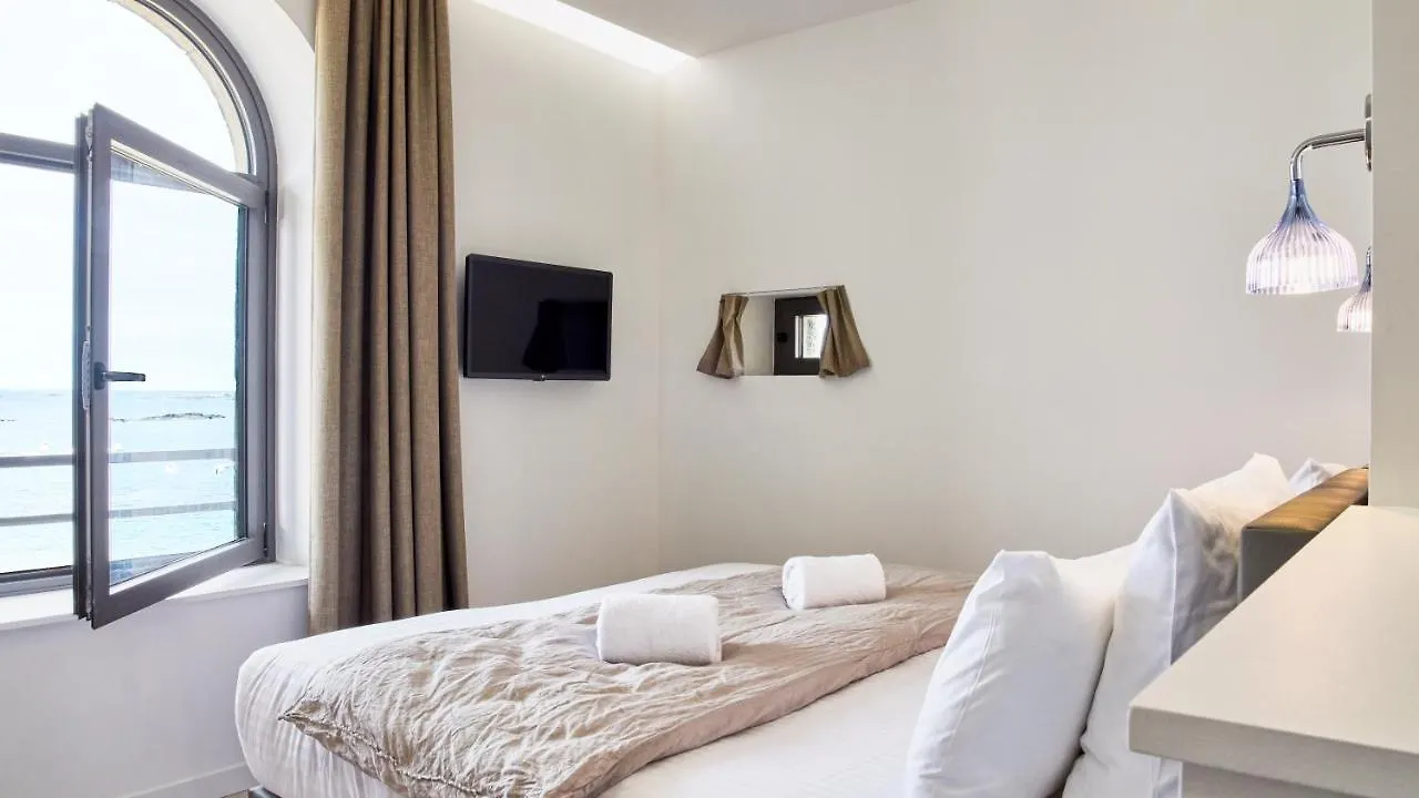 Hotel Pavillon De La Plage Trebeurden