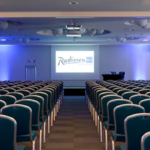 **** Hotel Radisson Blu Toulouse Airport France