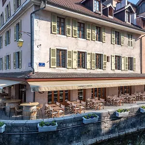 ** Hotel Du Lyonnais France